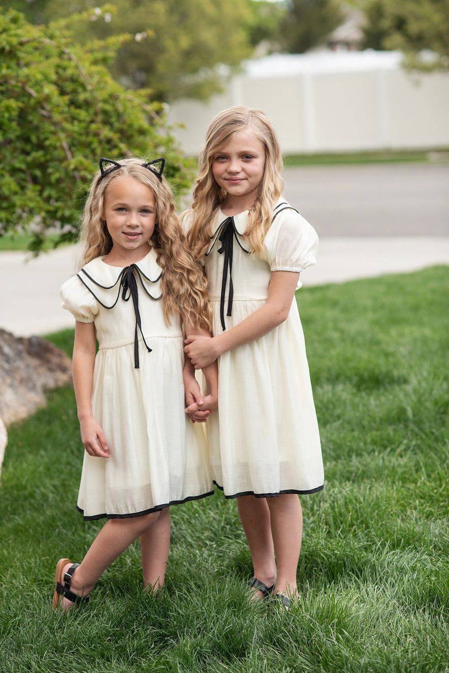 Kids Ivory & Black Ribbon Puff Sleeve Double Collar Dress