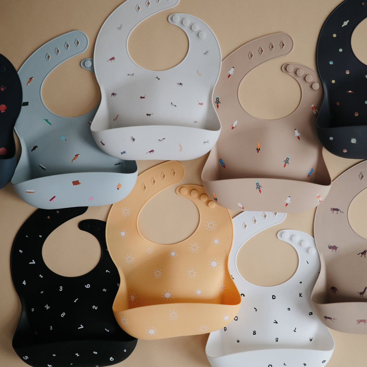 SILICONE BABY BIB