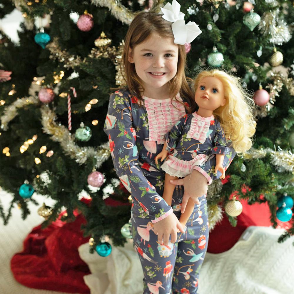 Girl and doll discount matching christmas pajamas